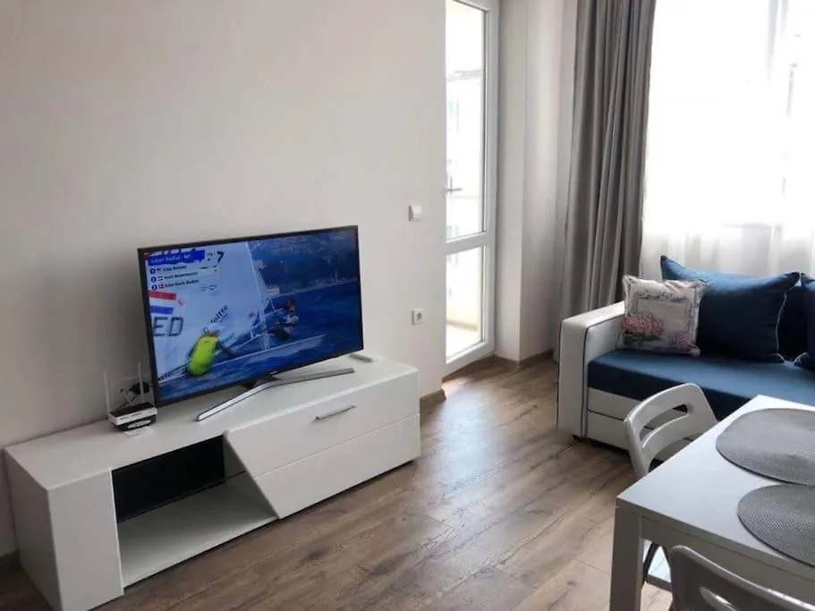 Hot Main Square Newly Built Modern Apartment Burgas