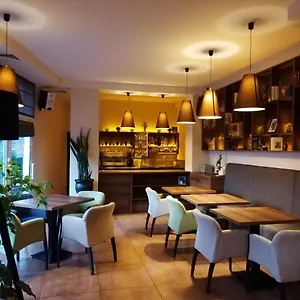 Otel микадо, Burgaz