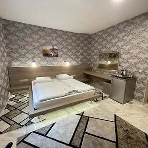 Pansiyon De Luxe Burgas, Center, Burgaz