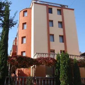 Otel Family Saint Iliya, Burgaz